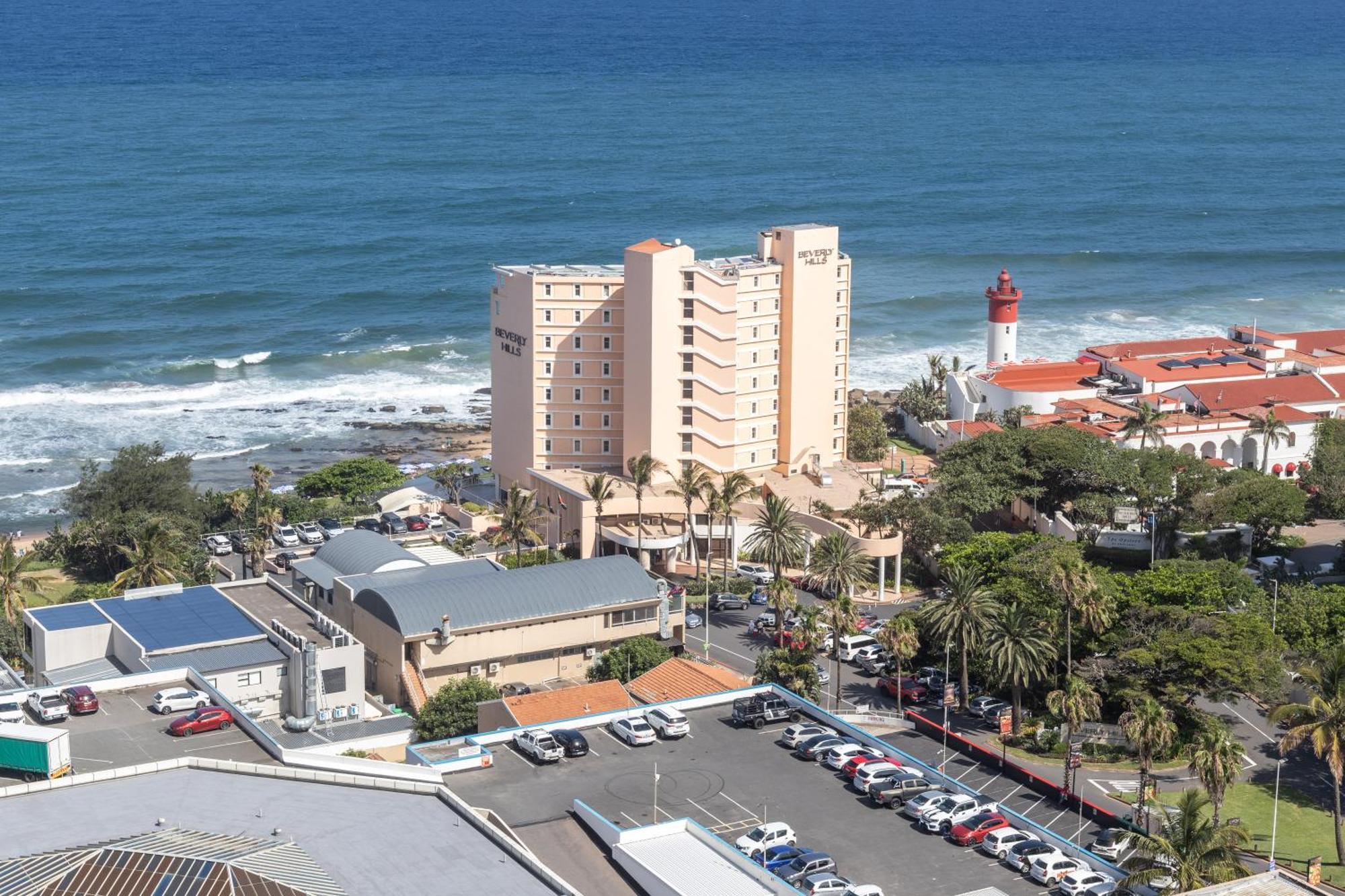 1909 Oceans - By In Umhlanga
